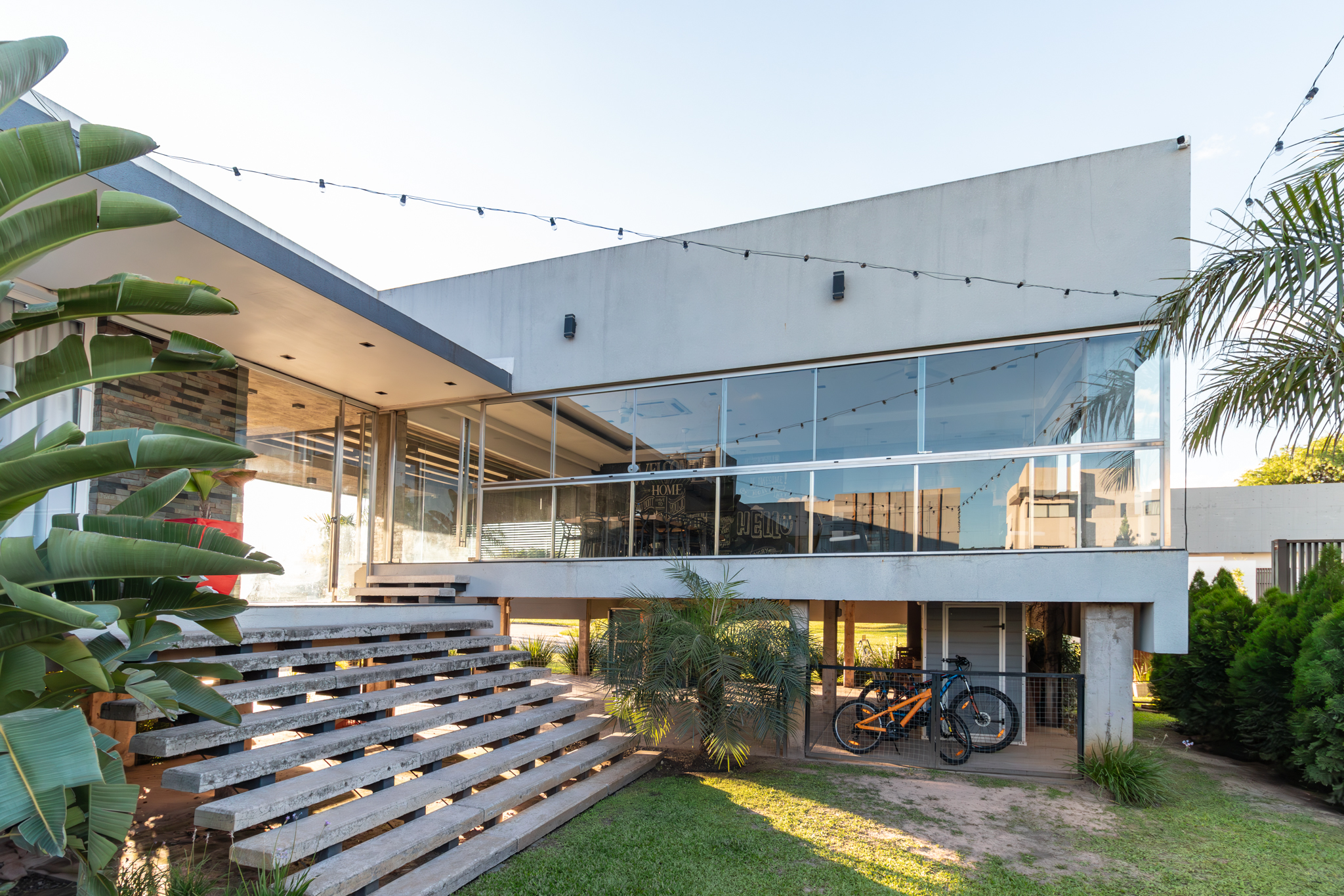 Proyecto con carpintería de aluminio y vidrio